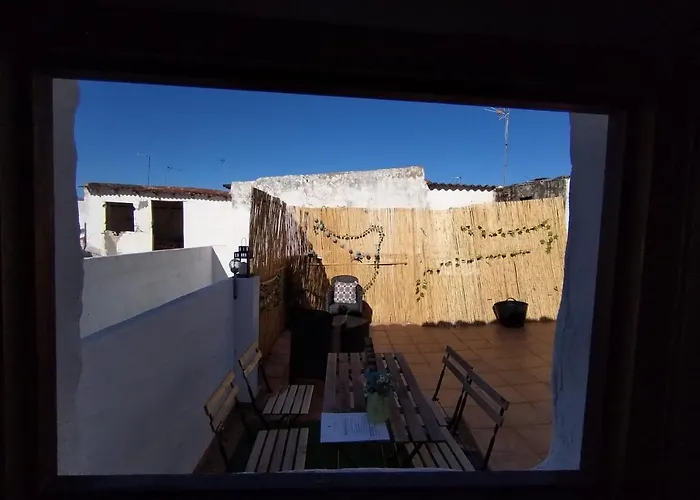 Apartamentos La Campana 1