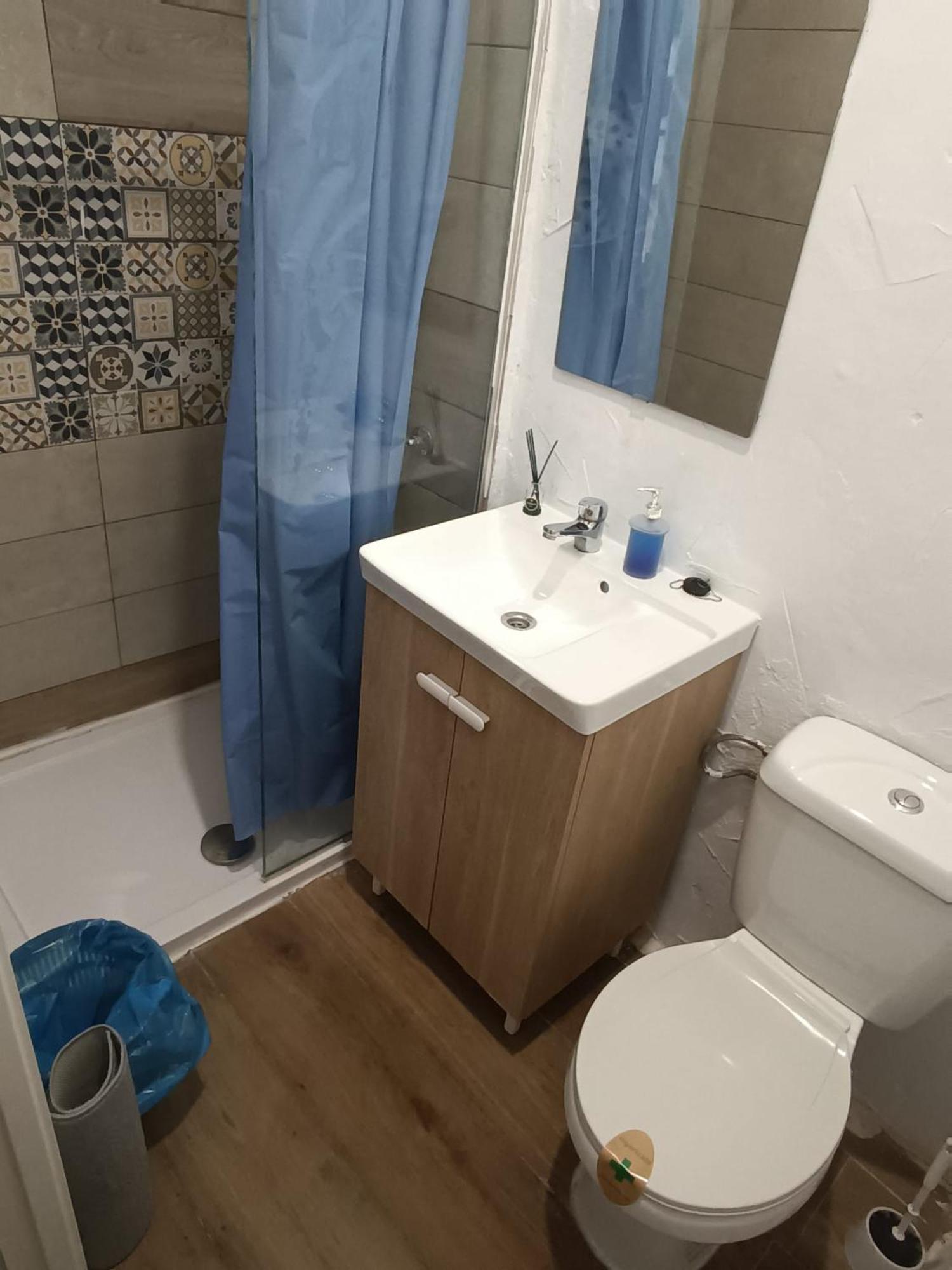 La Campana 1 *