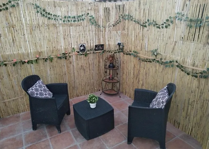 Apartamentos La Campana 1